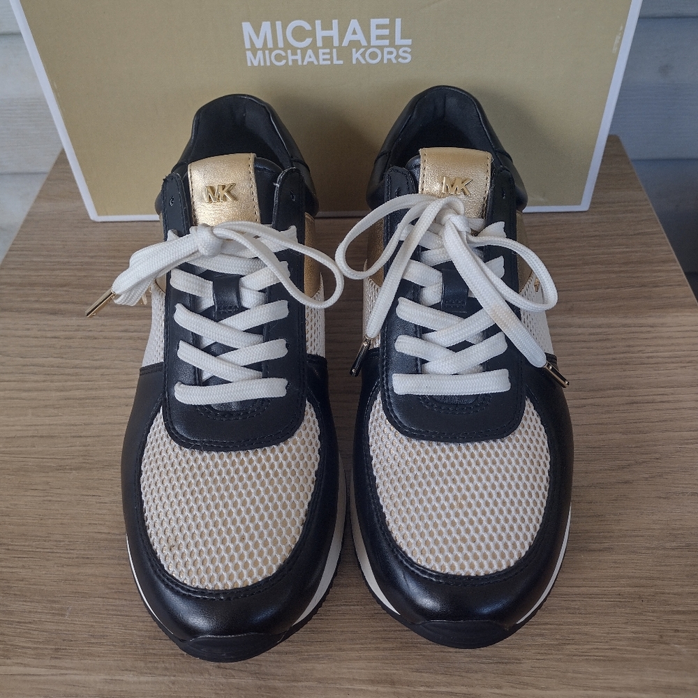 Michael Kors Allie Black/Gold  Trainer Sneakers 9M - Picture 4 of 10